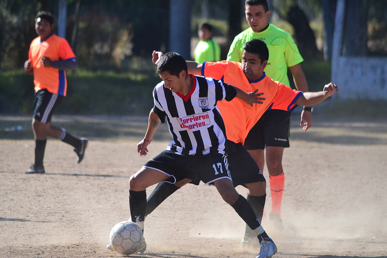 Dos encuentros abrieron la última fecha