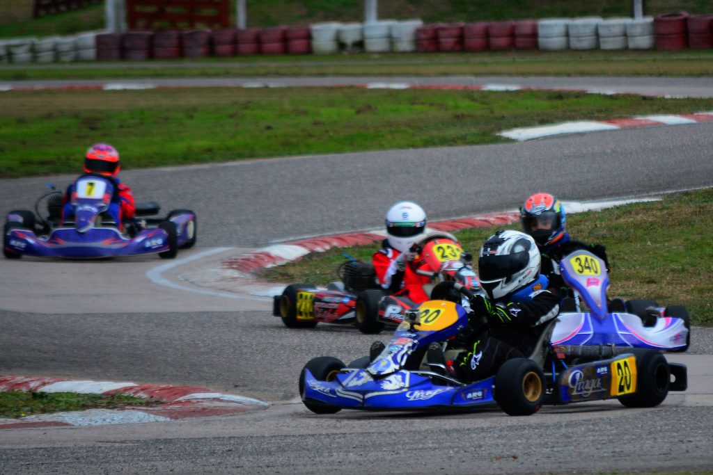 Primer victoria parcial de Nacho Balmaceda en el karting cordobés