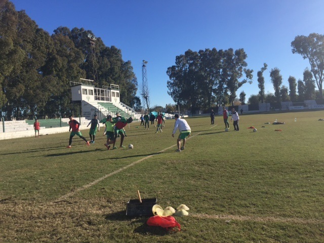 Estudiantes prepara el último partido del torneo en casa