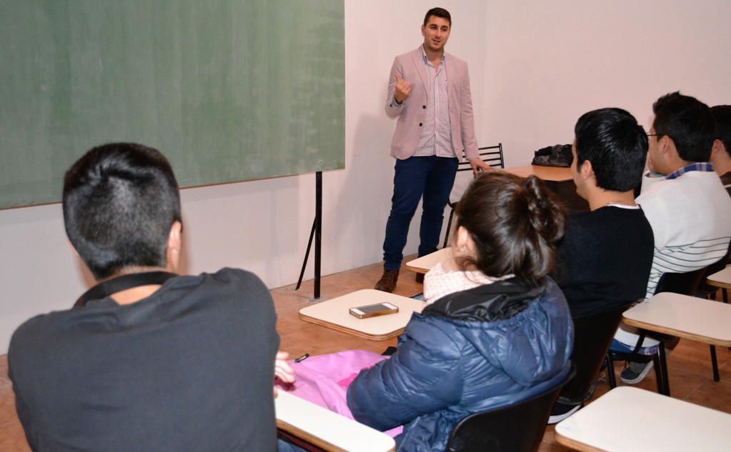 La propuesta de los Intercolegiales llegó a los institutos