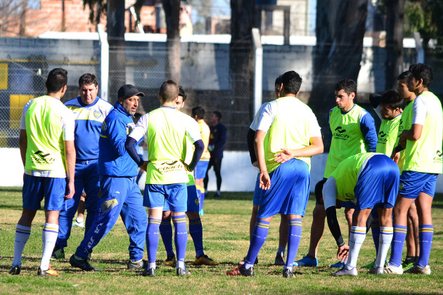 Juventud realizó la primera práctica de fútbol.