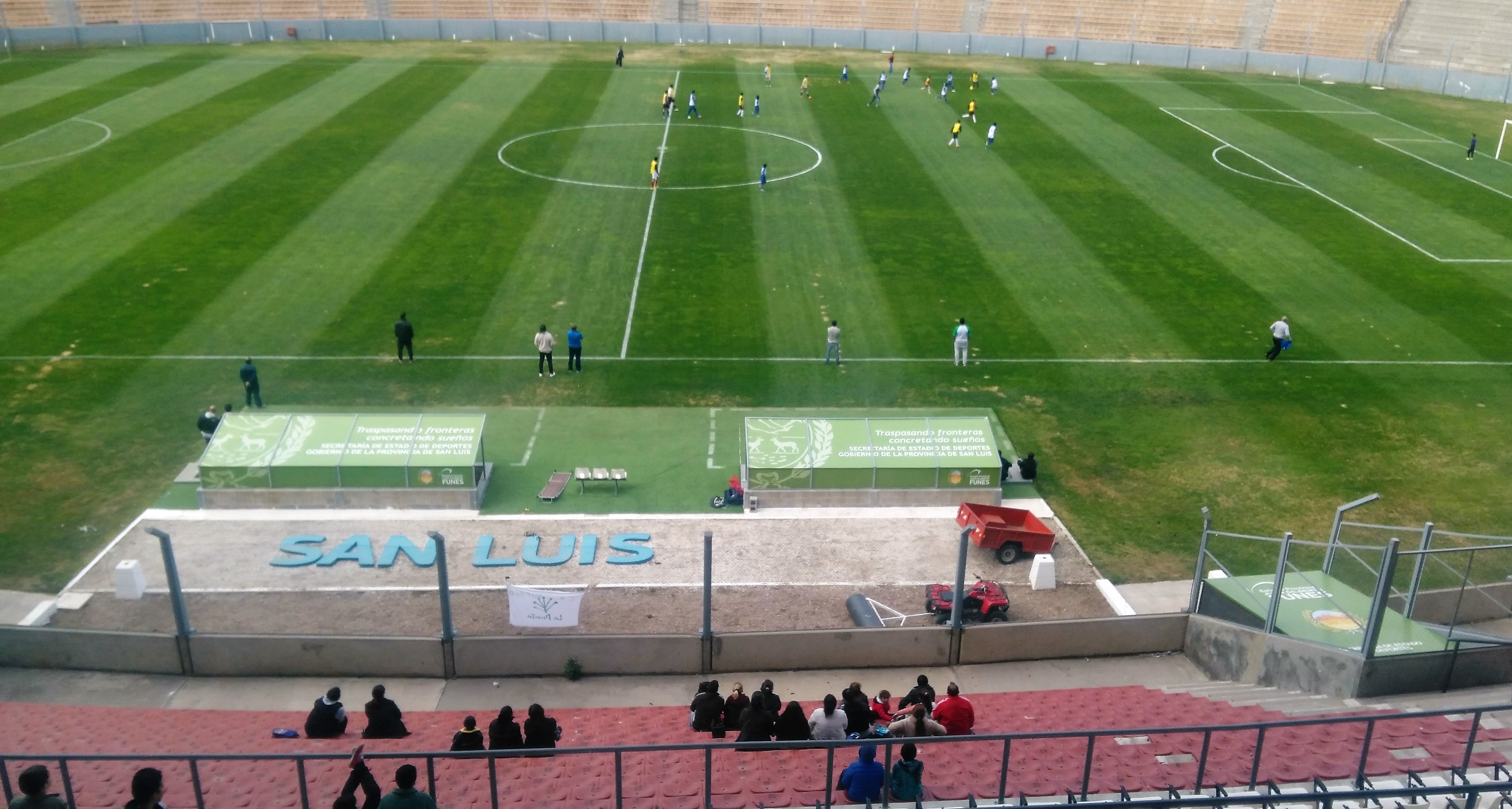 Con los Juegos “Evita” en marcha, los chicos de La Punta disputaron la etapa interna de fútbol