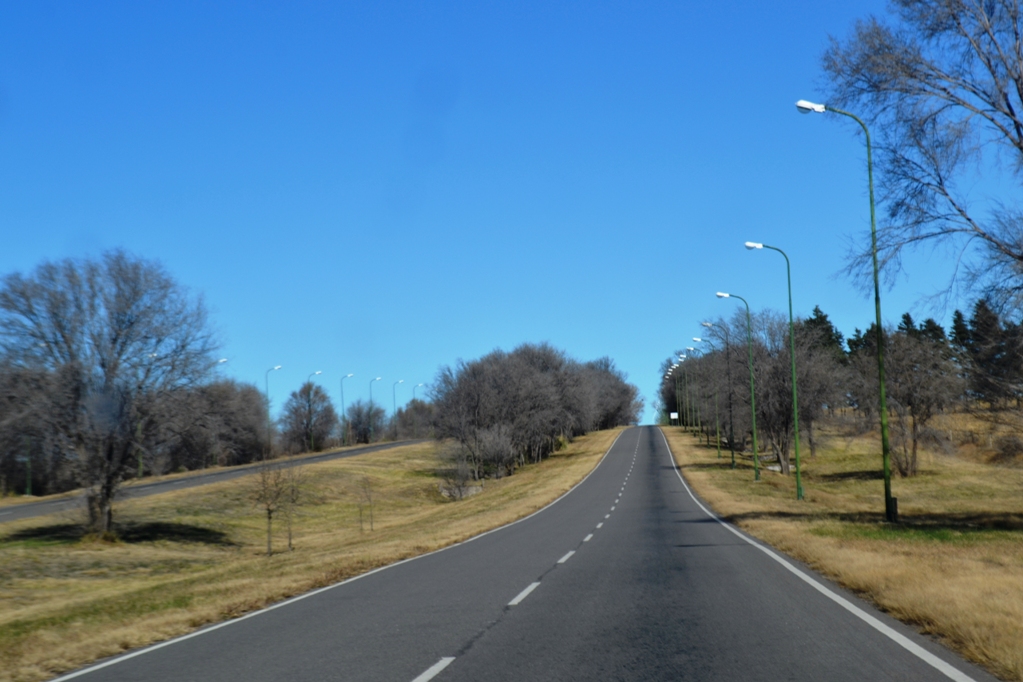 Las rutas y autopistas de la provincia están transitables y con visibilidad normal