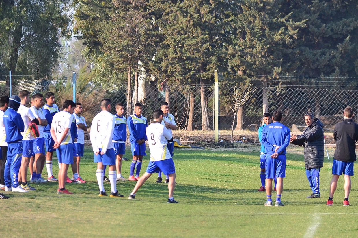 Juventud sumó un nuevo refuerzo mientras espera por el debut