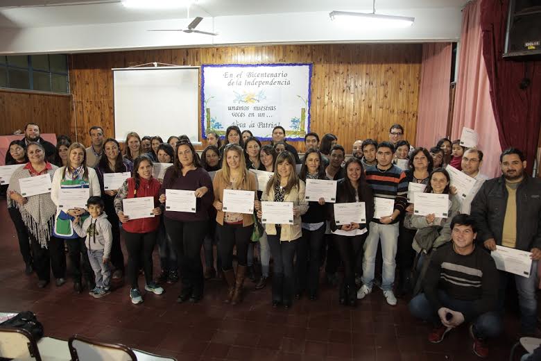 Curso de zoonosis rural: 89 docentes recibieron sus certificados