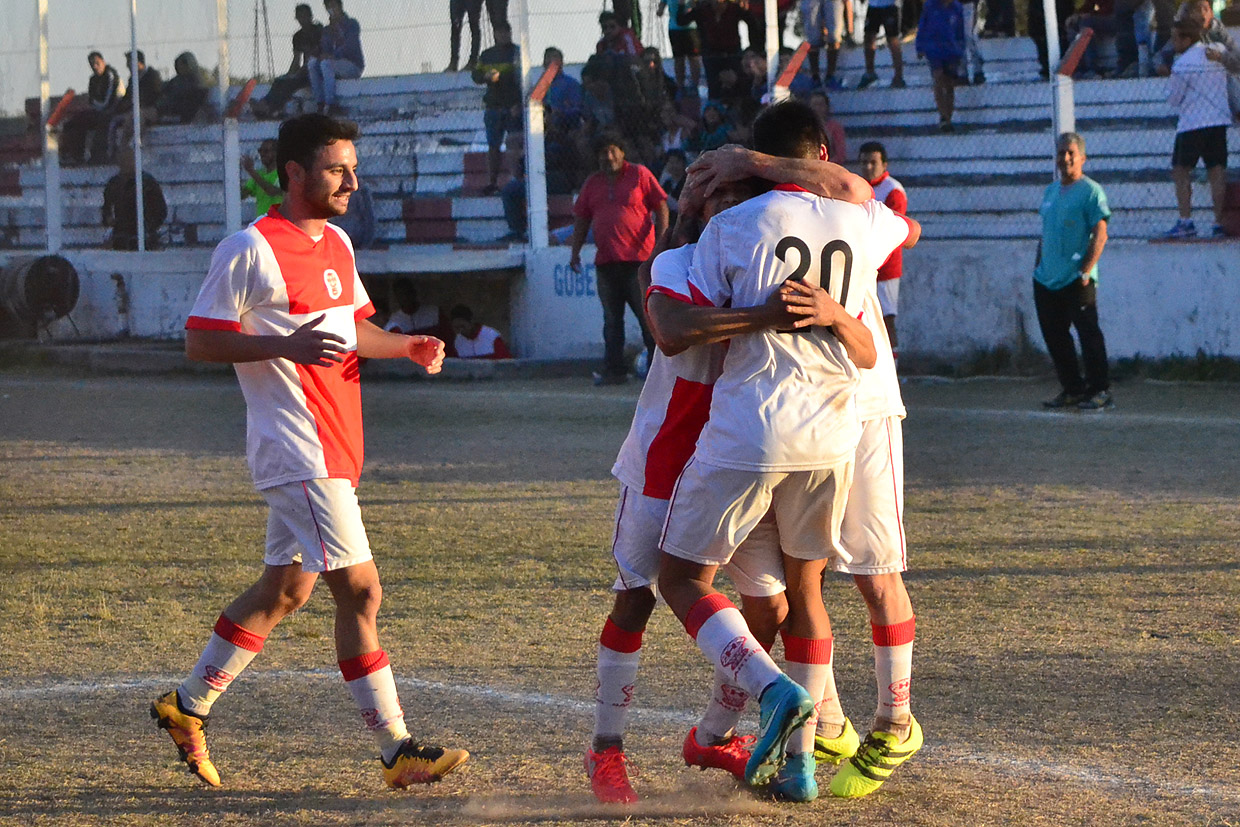 Comenzó la segunda fecha del fútbol puntano