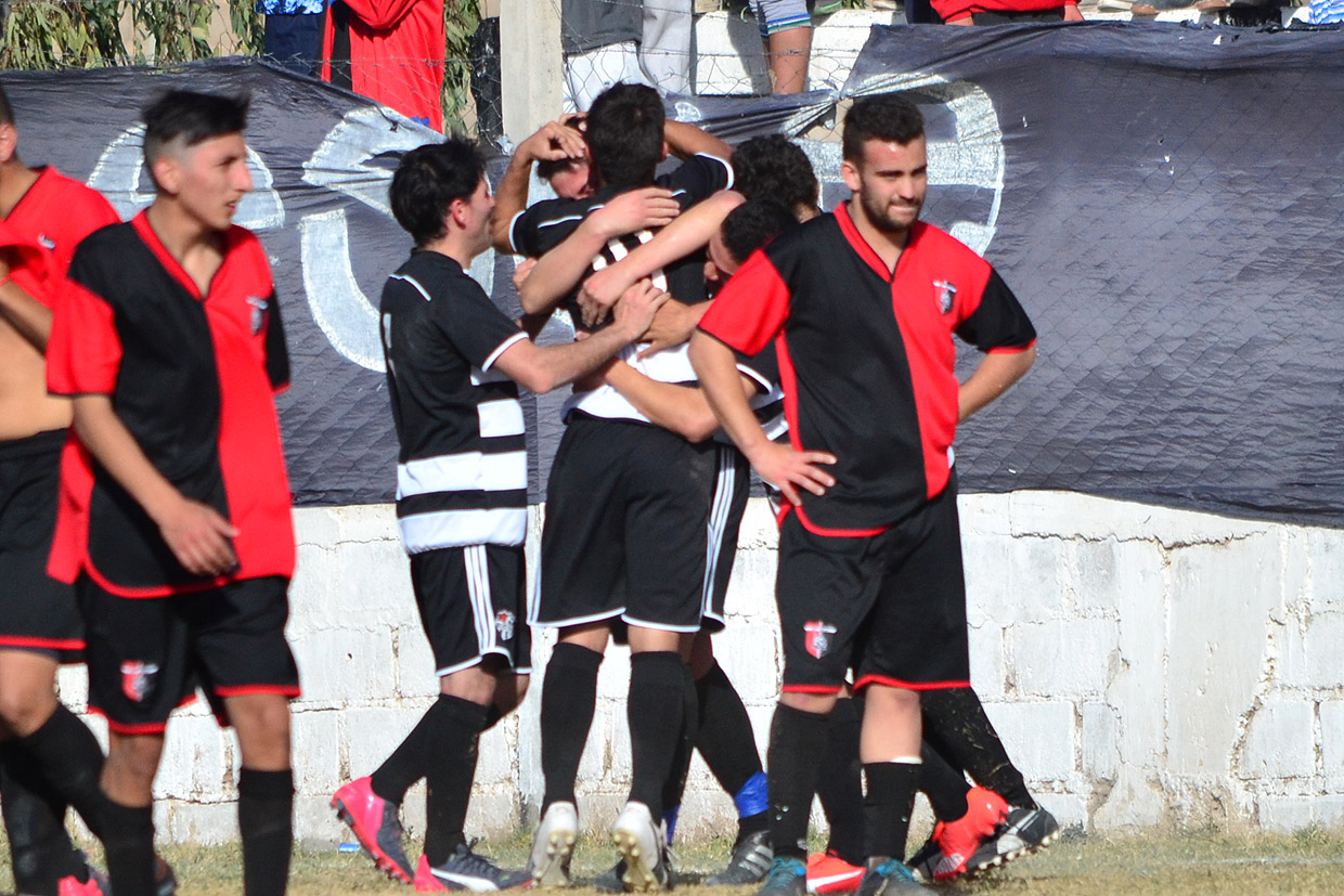 Con 17 goles en tres juegos, cerró la 2ª fecha