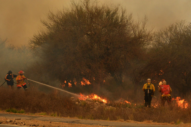 Por precaución evacuaron Sierras Marianas y un sector de Villa de la Quebrada.