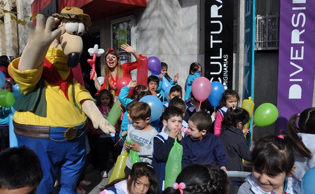 La Casa de las Culturas se llenó de sonrisas