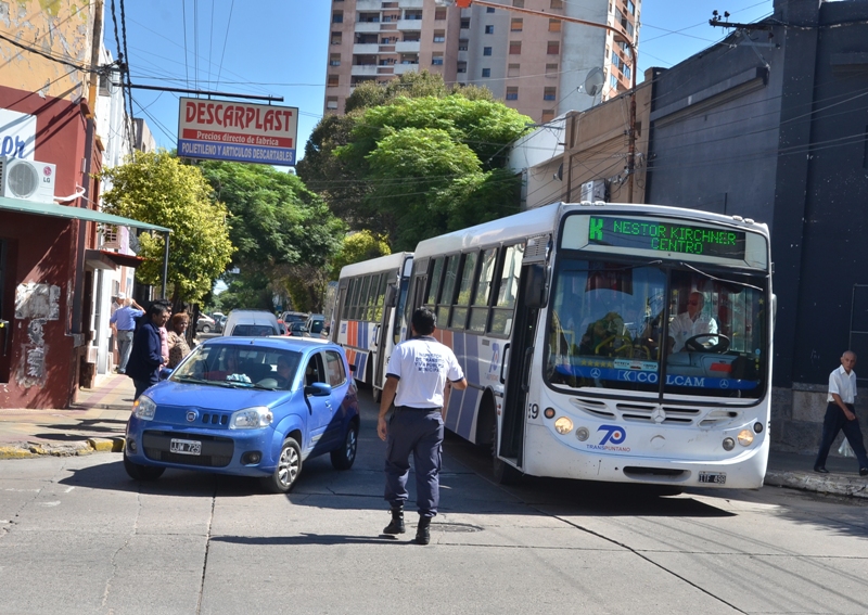 Llaman a audiencia a la UTA y a Transpuntano para destrabar conflicto