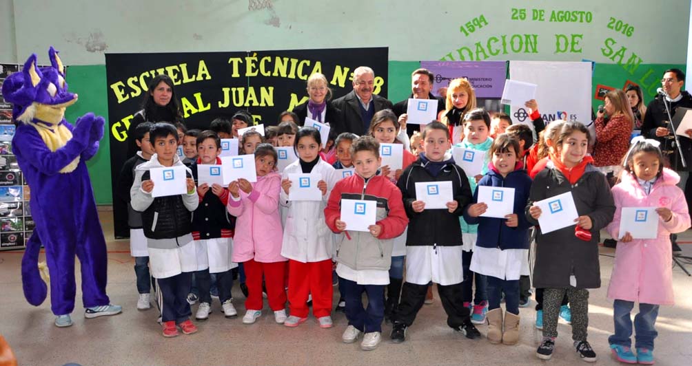 Este viernes recibirán estampillas escolares 4.200 alumnos