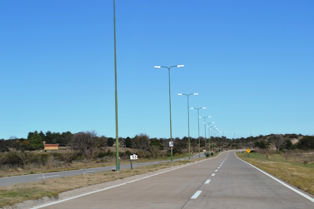 Las rutas y autopistas de la provincia están transitables y con visibilidad normal