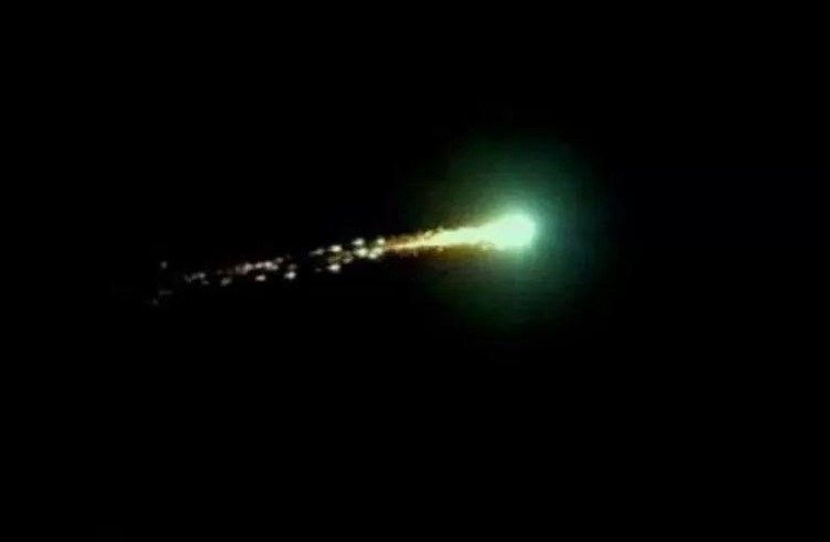 Un gran meteoro atravesó el cielo de Merlo