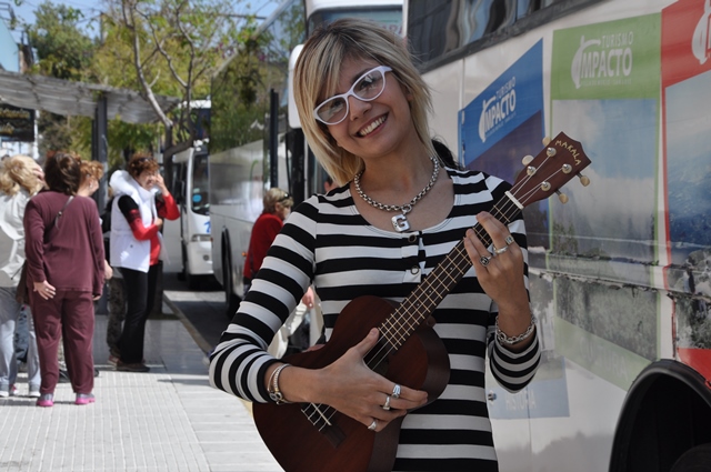 Realizan un taller de canto para niños y adolescentes