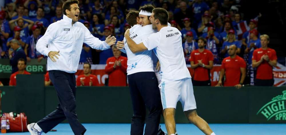 Leo Mayer ganó y metió a la Argentina en la final