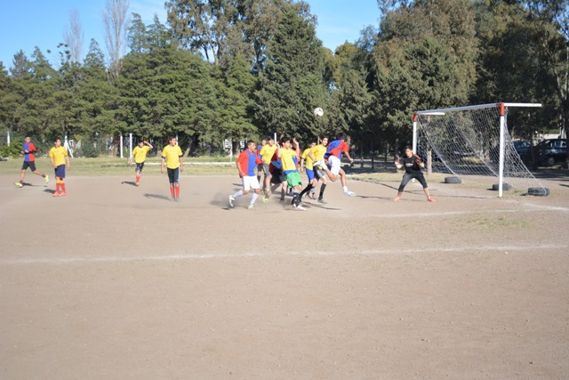 Ya se conocen los cruces para el fútbol 11 y 5 de las escuelas capitalinas