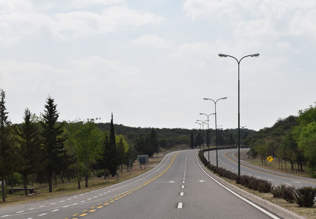 Las rutas y autopistas están transitables y con visibilidad normal