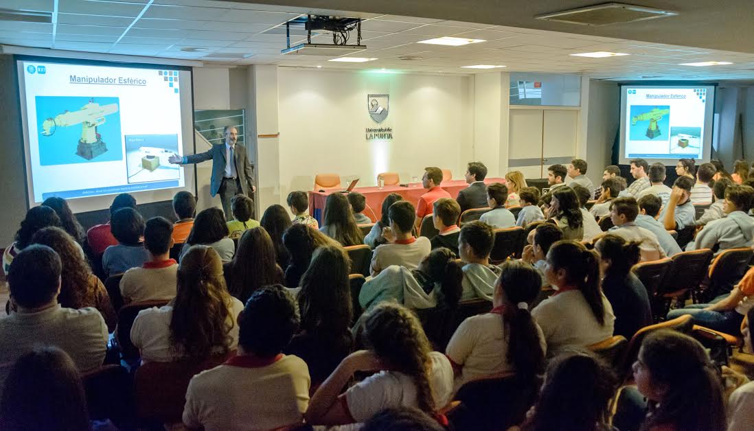 “En San Luis hay gente muy motivada y con mucha iniciativa en materia de robótica”