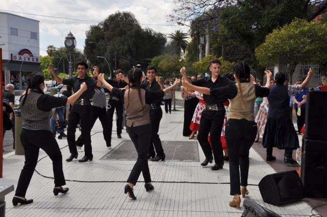 Música y folclore en el Día de la Tradición