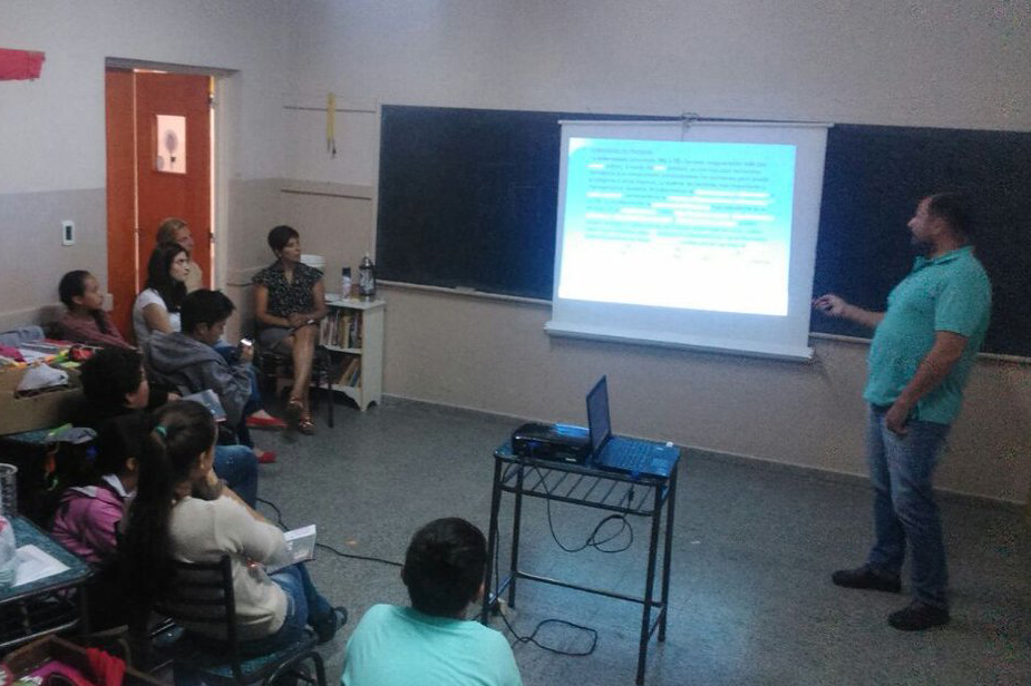 Alumnos de Juan Jorba recibieron una charla sobre enfermedades zoonóticas