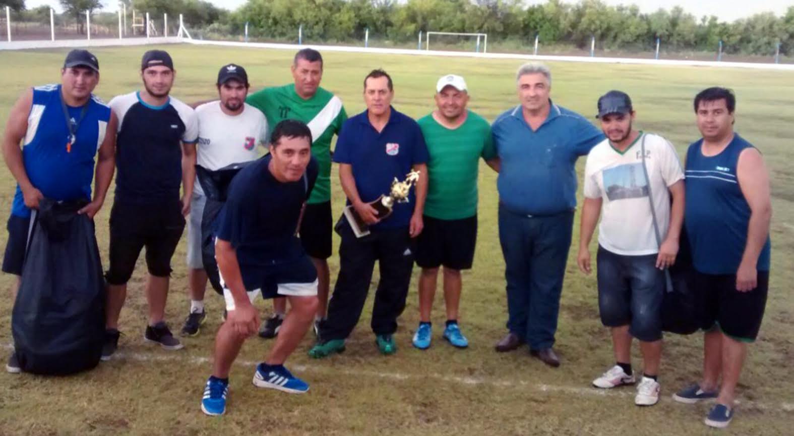 Entregaron materiales a los clubes infantiles de Dupuy