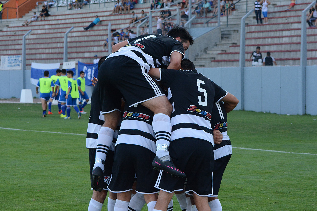 Defensores y Victoria definirán el Clausura puntano