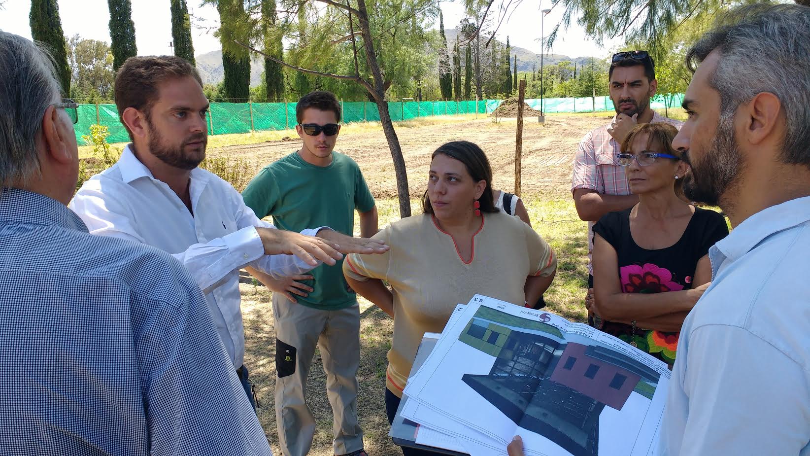  Sergnese y Tomasevich recorrieron la obra del Parque de las Naciones