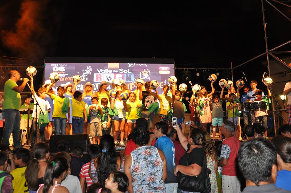 Gran cierre de la Feria Dakar en Merlo