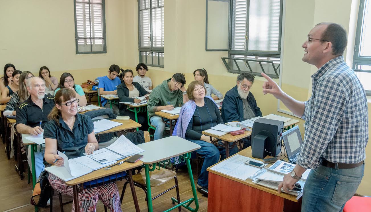 Durante el verano estudiá idiomas en la ULP