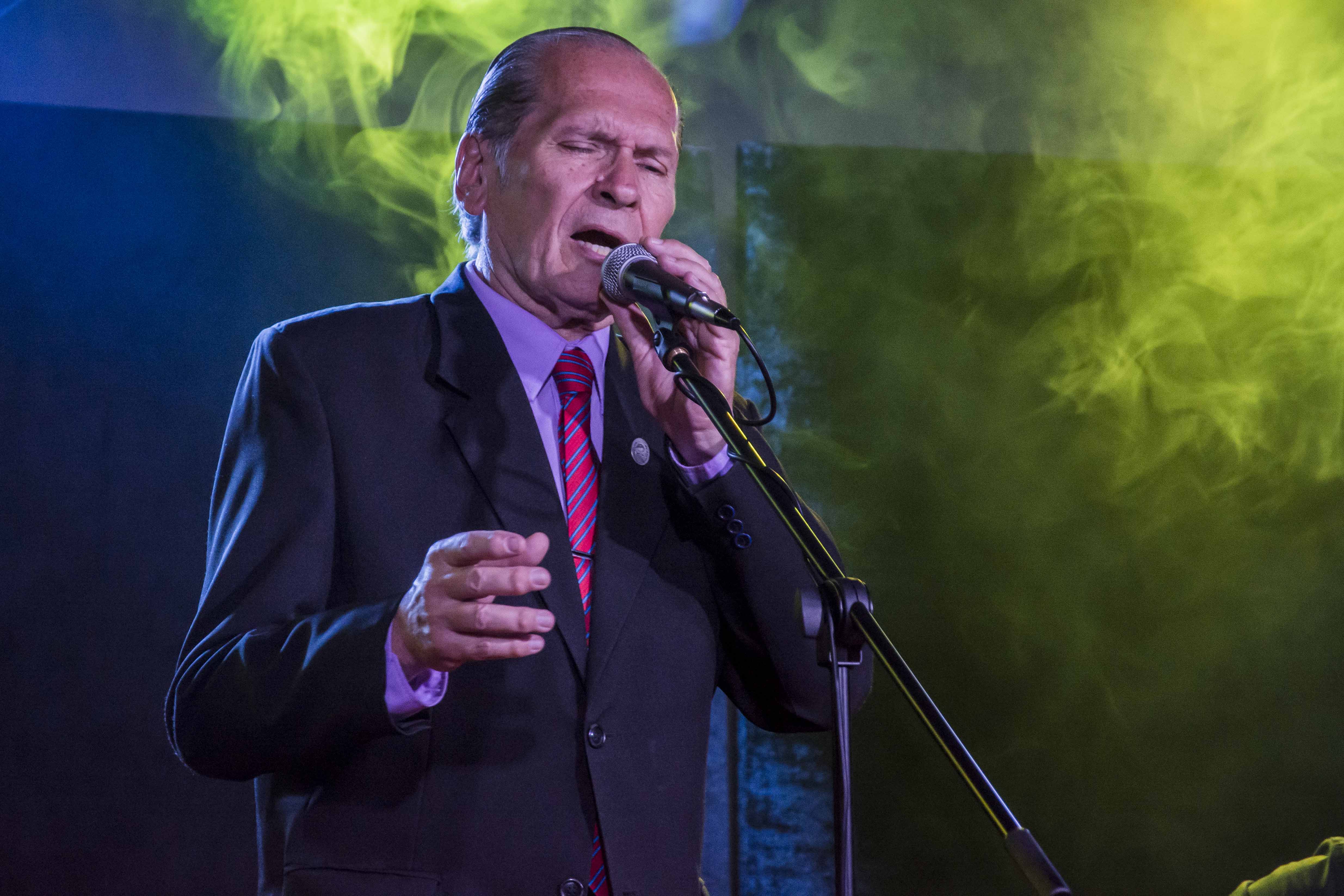 Jorge Falcón y su tango, en la primera presentación de 2017