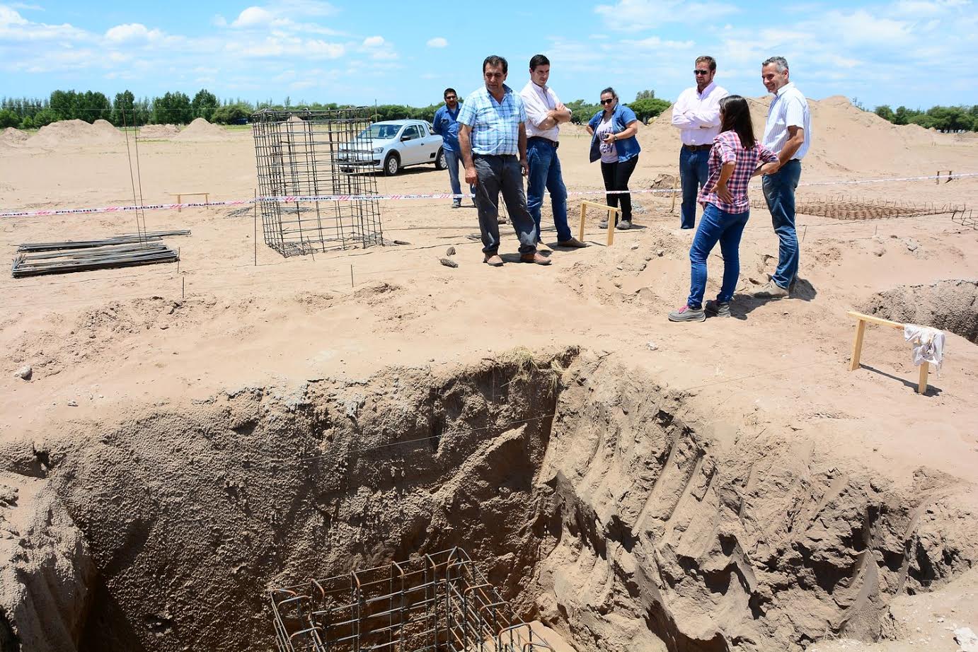 Recorrido por la construcción del Anfiteatro de Doma y Folclore