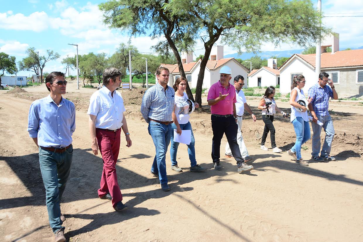 Los avances de obras en el interior no se detienen