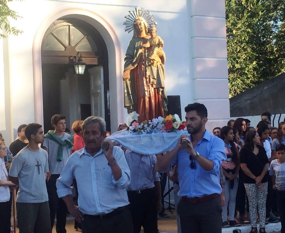 Las Chacras rindió homenaje a su Santa Patrona