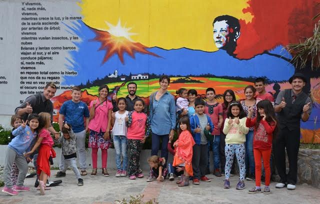 Grandes y chicos visitan la Casa del Poeta Agüero