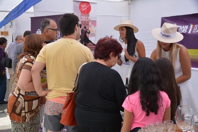 Feria cultural y turística en el corazón de Valparaíso