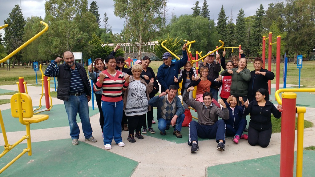 Alumnos de Inclusión Social asisten a un taller en el Parque de las Naciones