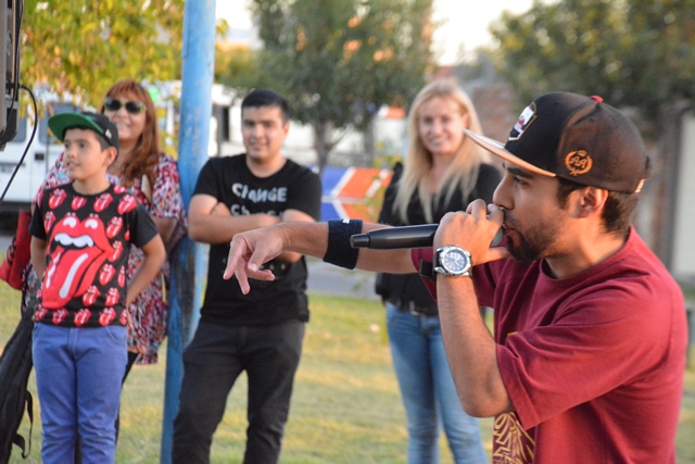 La plaza Pringles y el B° Cerro de la Cruz vivieron su “Revolución Cultural”