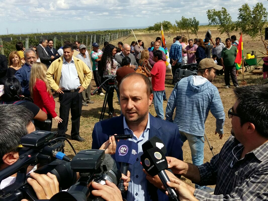 “Estamos muy contentos de iniciar esta etapa de la producción hortícola y la lucha contra la pobreza”