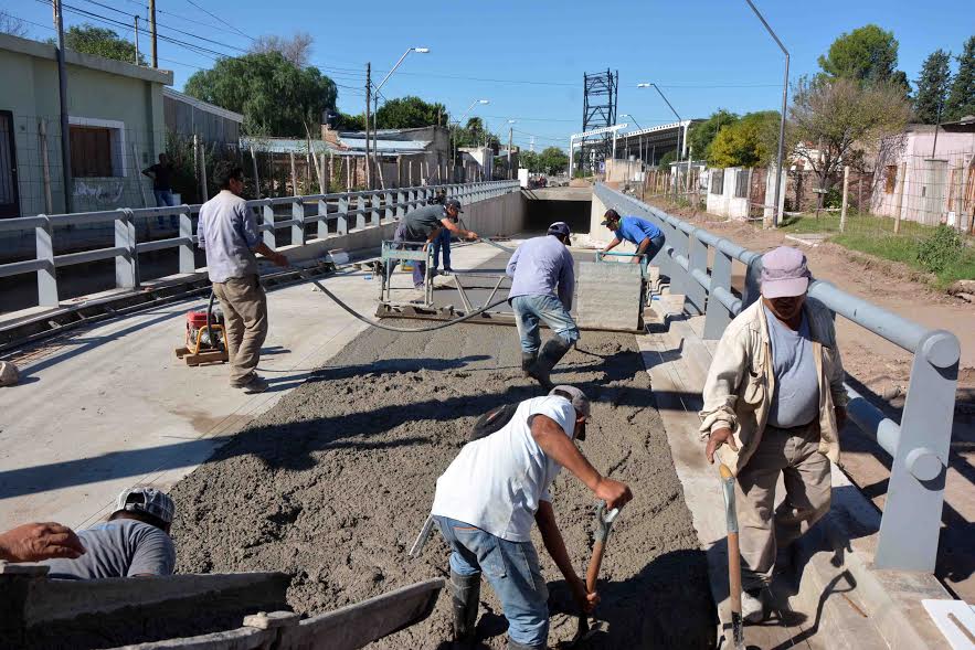 El túnel sobre Avenida Mitre presenta un importante avance de obra