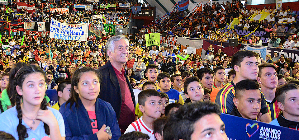 Junto a miles de chicos, el Gobierno de San Luis ratifica su política deportiva