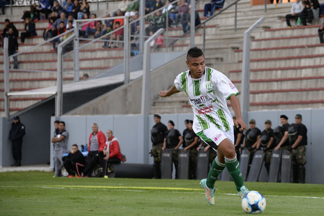 Estudiantes recibe a San Martín en el “Juan Gilberto Funes”