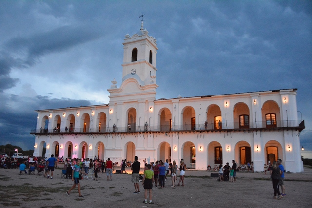 Festejos en la Réplica del Cabildo