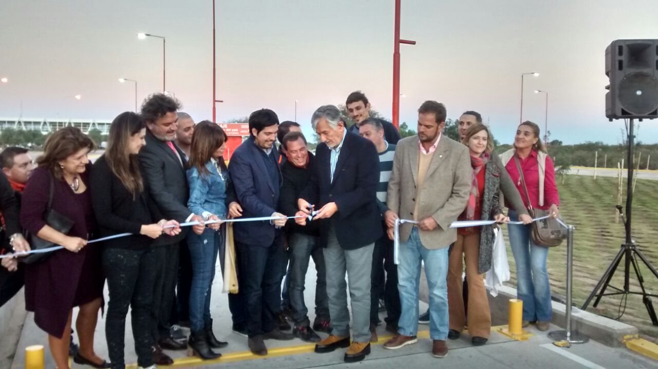 El gobernador inauguró obras de alta tecnología en Desaguadero