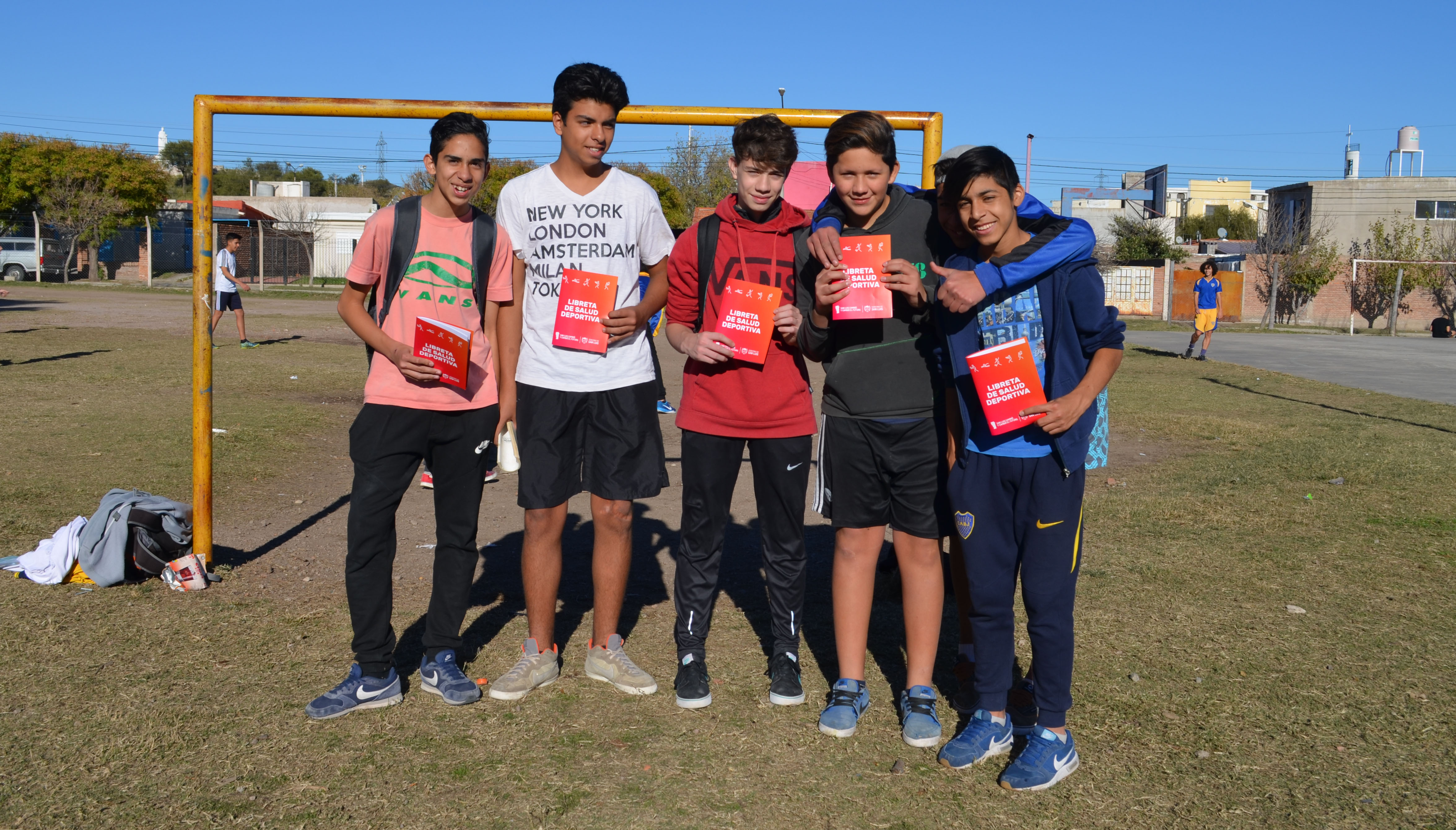 Los chicos ya tienen su Libreta de Salud Deportiva