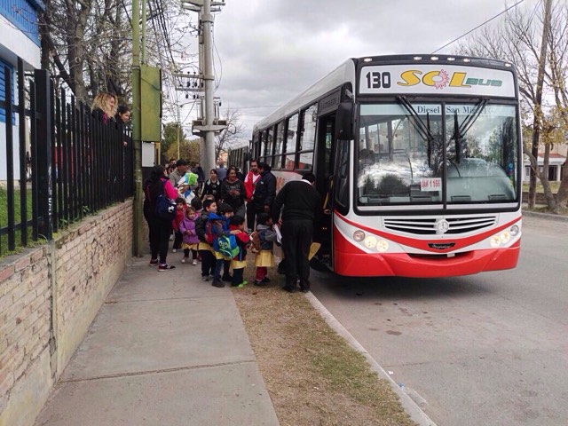 Controles en el servicio de transporte especial a escuelas