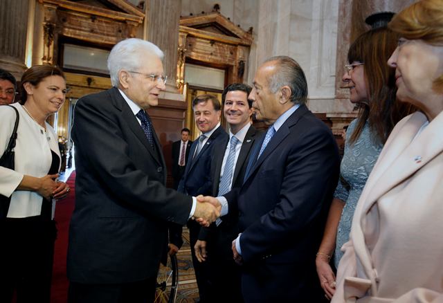 Adolfo dio la bienvenida al presidente de Italia a la Asamblea Legislativa