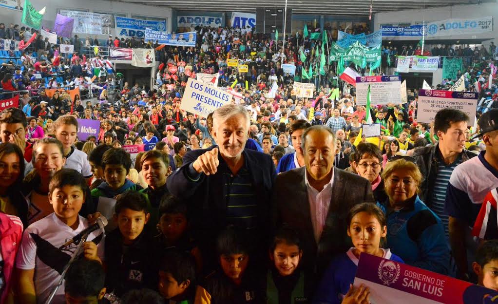 Alberto y miles de chicos pusieron en marcha el sueño de nuevas obras para 25 clubes