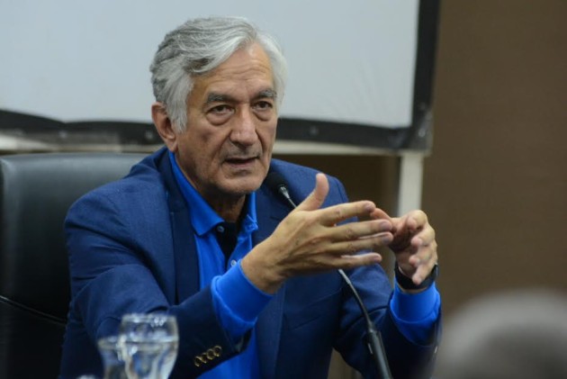 El gobernador repudió el ataque vandálico al mausoleo del ex presidente Raúl Alfonsín