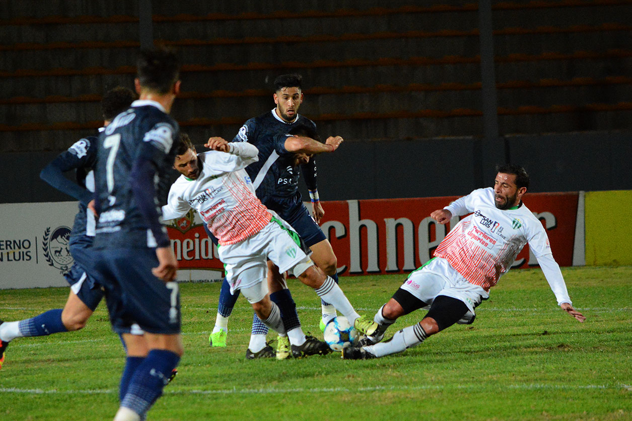 Estudiantes igualó ante Brown de Madryn y sube en la tabla