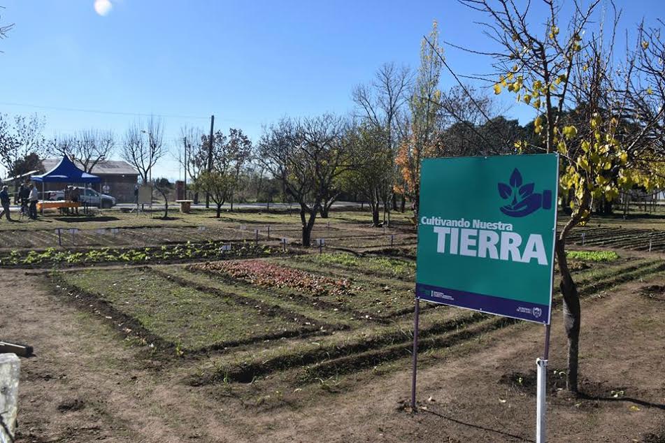 San Luis inauguró su primera huerta agroecológica en Villa de Praga